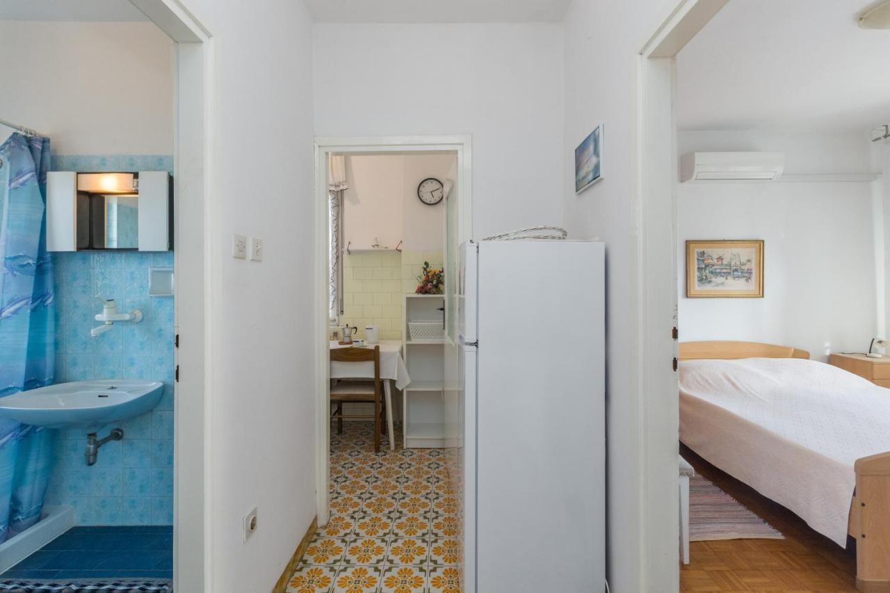 Apartment With A Parking Space - 6992