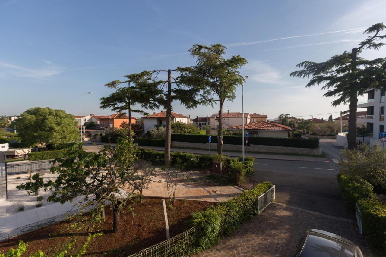 Apartment With A Parking Space - 6992